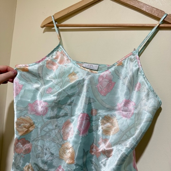 Women’s Vintage Silk Satin Floral Print Tulip Slip Tank Top Pjs Top No Size Tag - Picture 10 of 16